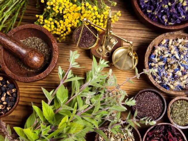 Natural ingredients for the treatment of arthritis and arthritis