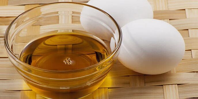Oily eggs for the preparation of a therapeutic oil