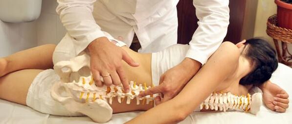 the doctor indicates osteochondrosis of the spine